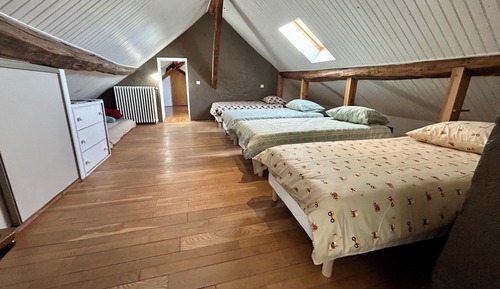 Economy Room