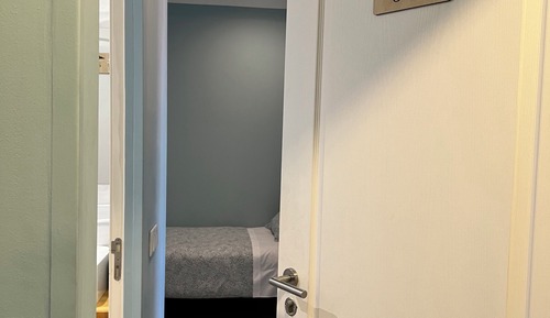 Standard Shared Dormitory, Women only