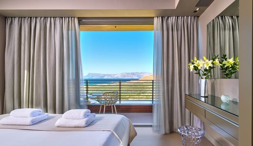 Villa Plethora