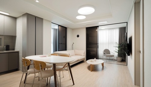 Family Three Room