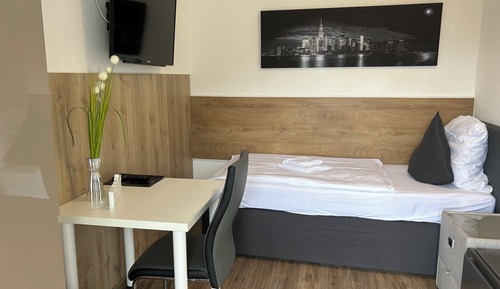 Economy Single Room