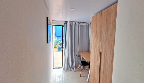 Junior Studio