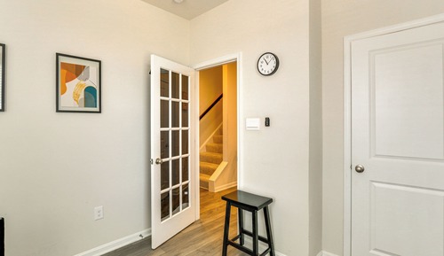 Apartment (4 Bedrooms)