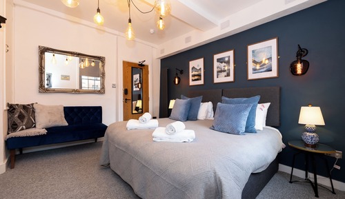 Premium Room