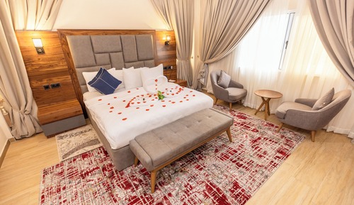 Premium Room