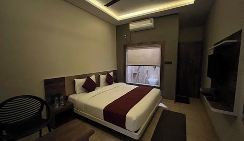 Deluxe Quadruple Room