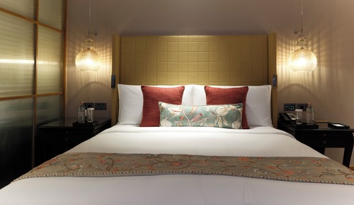Room (The Nizam)