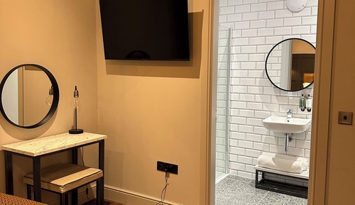 King Room
