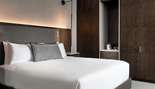 Studio, 1 King Bed, Non Smoking