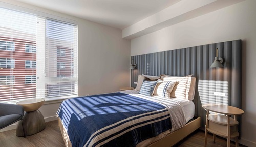 City Studio Suite, 1 Queen Bed