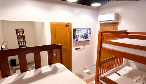 Family Room, Non Smoking, Private Bathroom