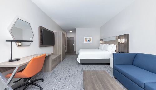 Suite, 1 King Bed, Accessible Bathtub (Mobility)