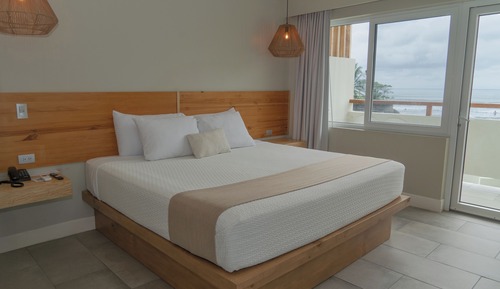 Ocean Front King
