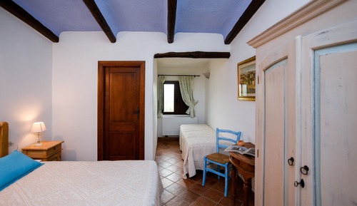 Comfort Triple Room