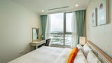 Design Apartment, 1 King Bed, Ensuite, City View