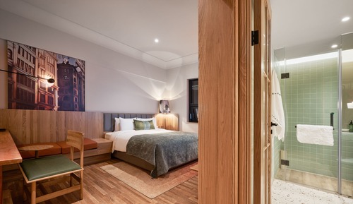 Signature Room