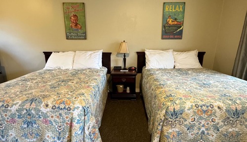 Basic Room, 2 Double Beds, Non Smoking