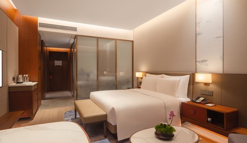 Superior King Room
