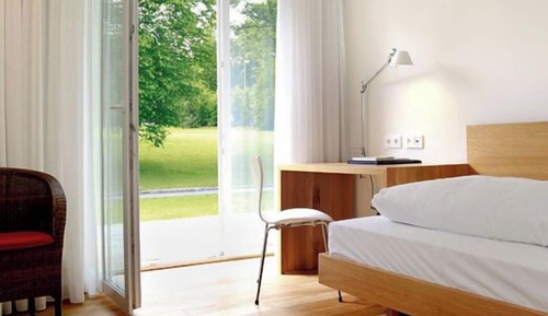 Classic Single Room