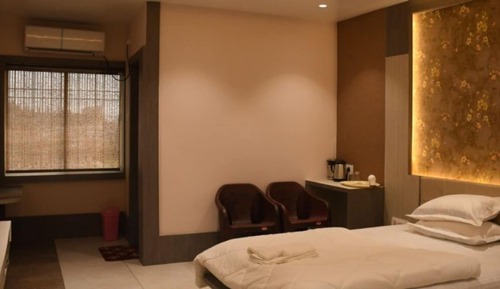 Royal Room
