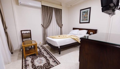 Single Room