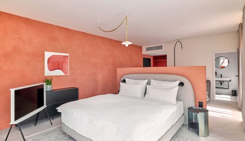 Junior Room