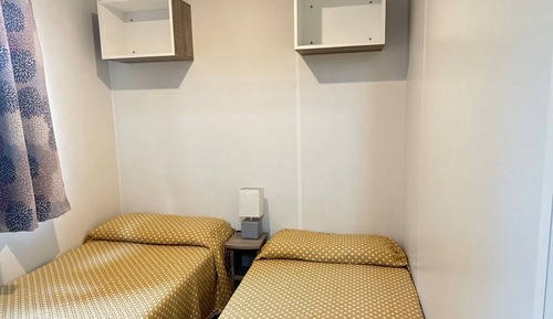 Premium Mobile Home, 3 Bedrooms, Non Smoking, Private Bathroom