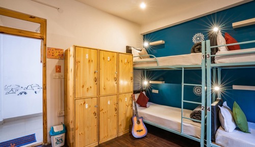 Superior 6 Bed Mixed Dorm