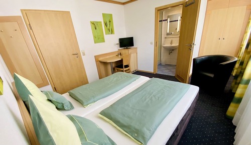 Double Room, Balcony