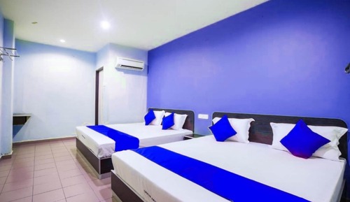Deluxe Quadruple Room, Non Smoking, Private Bathroom