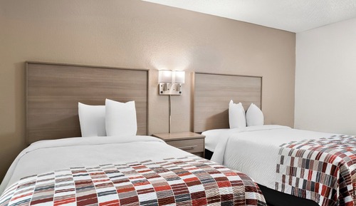 Superior Room, 2 Double Beds, Accessible, Non Smoking (Roll-In Shower)