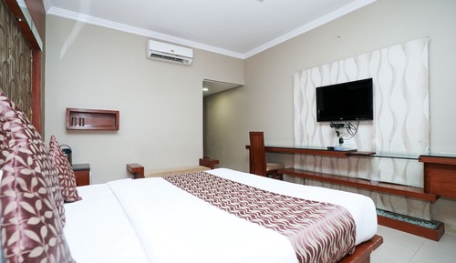 Deluxe Room, Garden View
