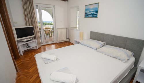 Comfort 2 Bedroom Apartment, 2 Double Beds and 1 Twin Bed