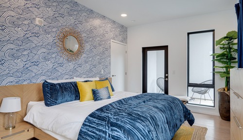 Condo, 3 Bedrooms