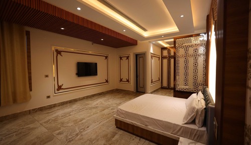 Deluxe Room, 1 King Bed