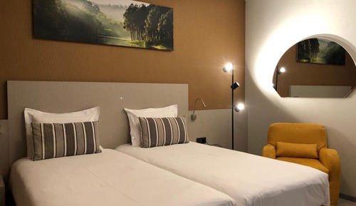 Standard Double or Twin Room, Private Bathroom
