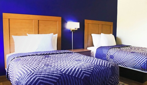 Basic Room, 2 Double Beds, Non-Smoking, Exterior Entry