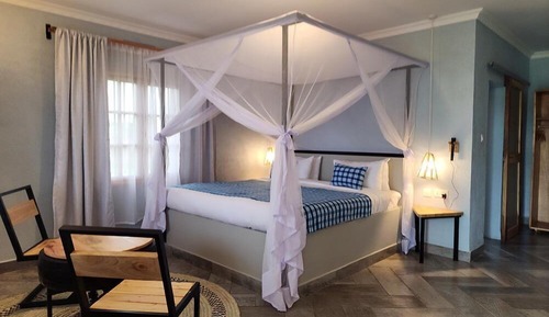 Comfort Single Room