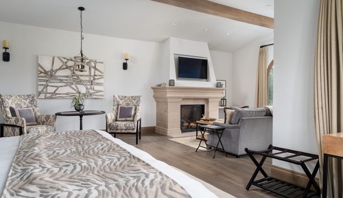 Luxury Studio Suite, 1 King Bed, Ensuite, Vineyard View