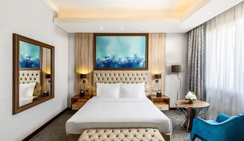 Deluxe Room, 1 King Bed