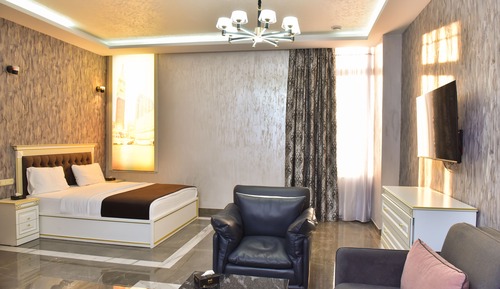 Exclusive Suite