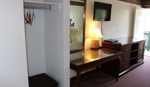 Business Room