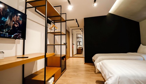 Triple Room