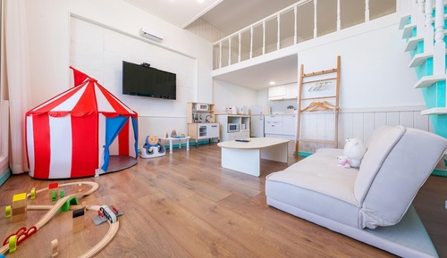 Basic Room, 1 Bedroom (watermelon1)