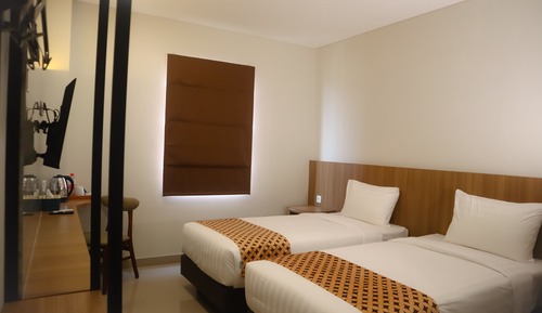 Superior Twin Room