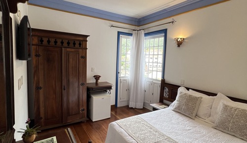 Suite, 1 Queen Bed