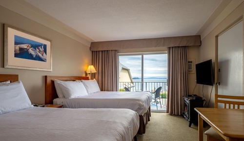 Standard Double Room, 2 Queen Beds, Ocean View