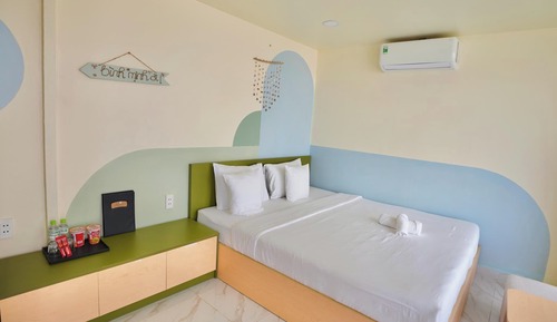 Deluxe Double Room Single Use
