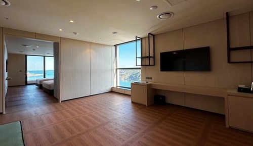 Suite Room