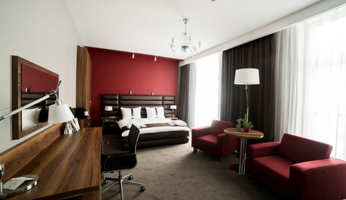 Premium Room, 1 King Bed